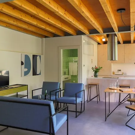 Menina Colina Hotel Porto