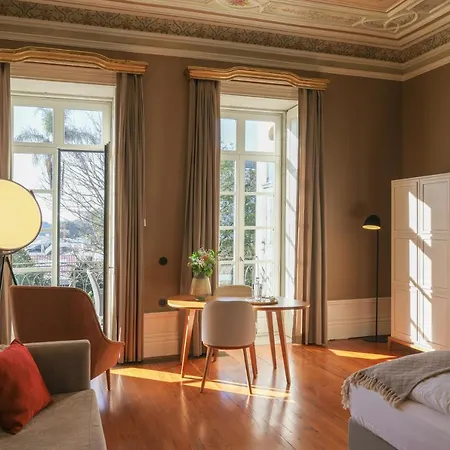 Menina Colina Hotel Porto