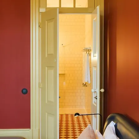 Menina Colina 4* Oporto