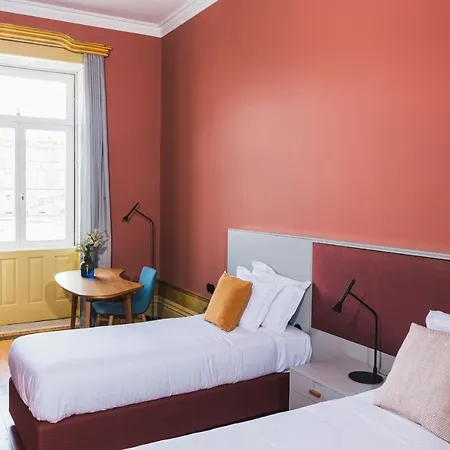 Menina Colina 4* Oporto