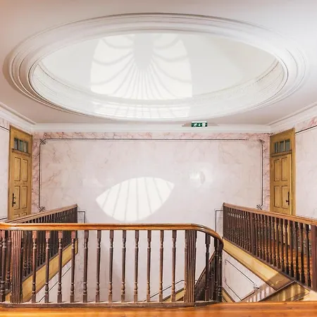 Hotel Menina Colina Oporto