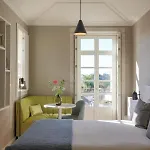 Menina Colina Porto