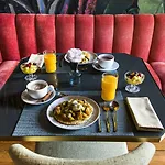 Hotel Menina Colina Porto