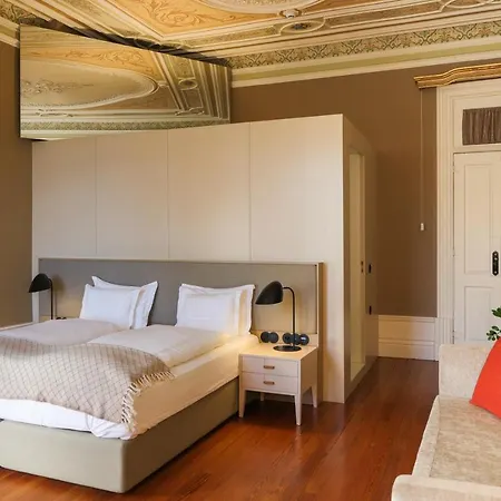 Hotel Menina Colina 4*