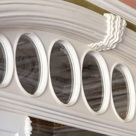 Menina Colina 4* Oporto