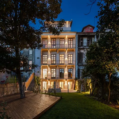 Hotel Menina Colina Oporto