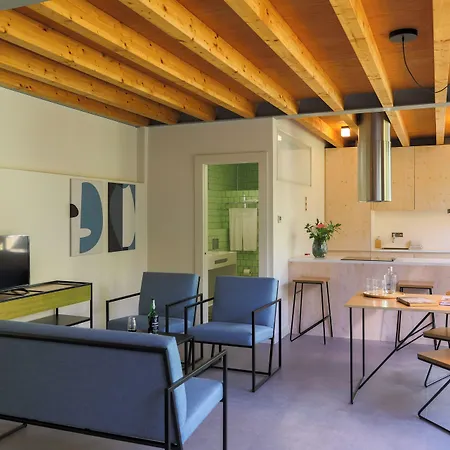 Menina Colina 4* Oporto
