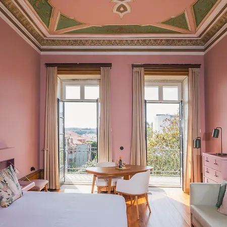 Menina Colina Oporto