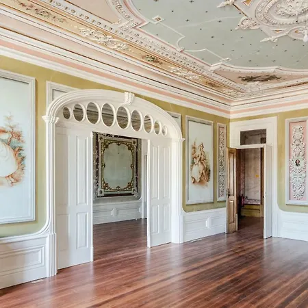 Menina Colina 4* Oporto