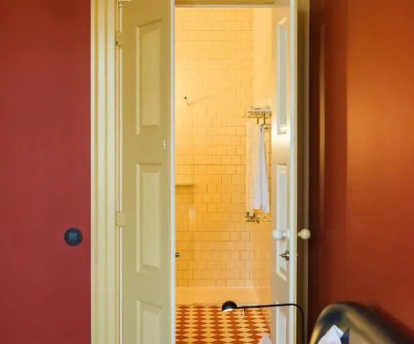 Menina Colina 4* Oporto