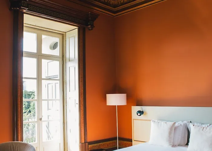 Menina Colina 4* Porto