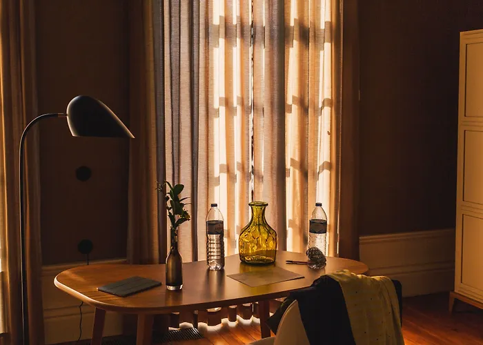 호텔 Menina Colina 4*