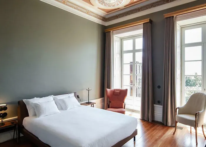 Menina Colina Hotel Porto