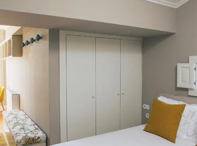 Menina Colina Oporto