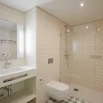 Menina Colina 4* Porto
