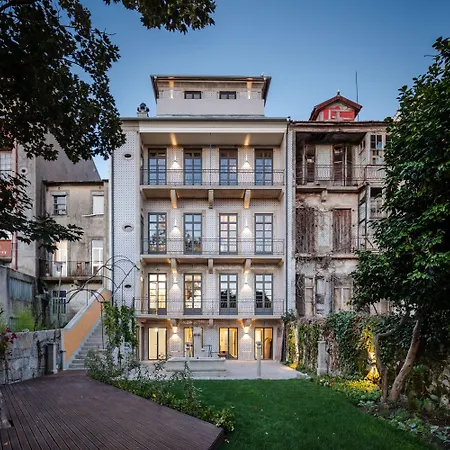 Menina Colina Hotel 4*