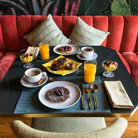 Menina Colina Hotel 4*