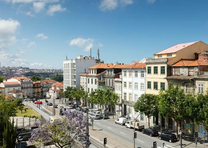 Menina Colina Hotel Porto