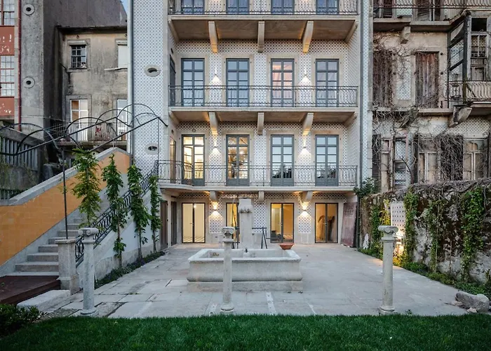 فندق Menina Colina 4*