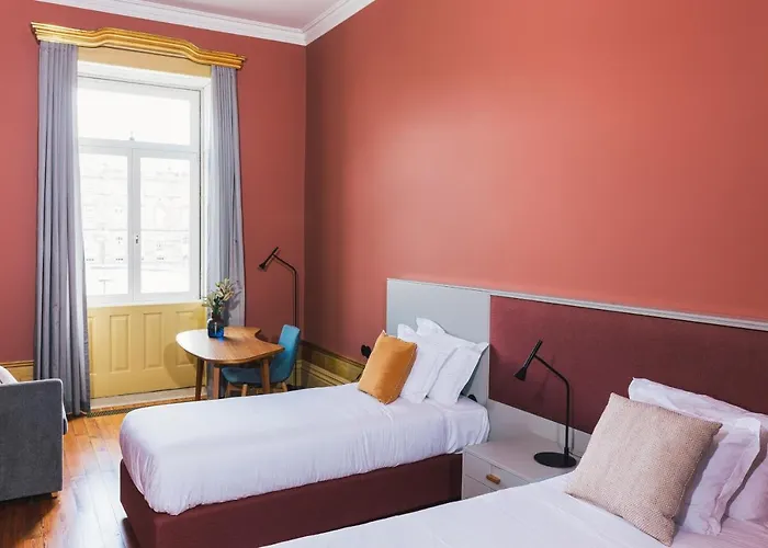 Menina Colina 4* Porto