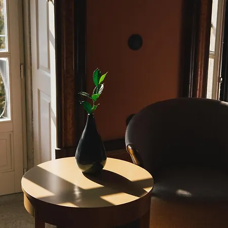 Menina Colina 4* Porto