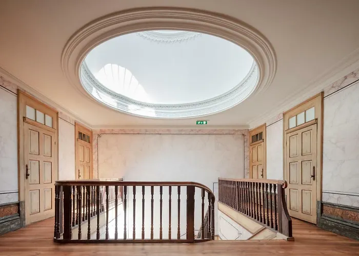 Menina Colina Oporto