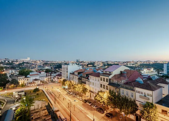 Menina Colina Oporto